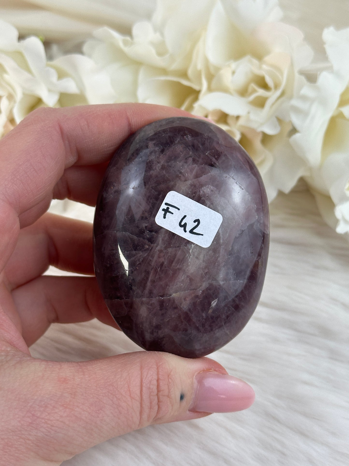 HQ Lavendel Rosenquarz Handsteine F42