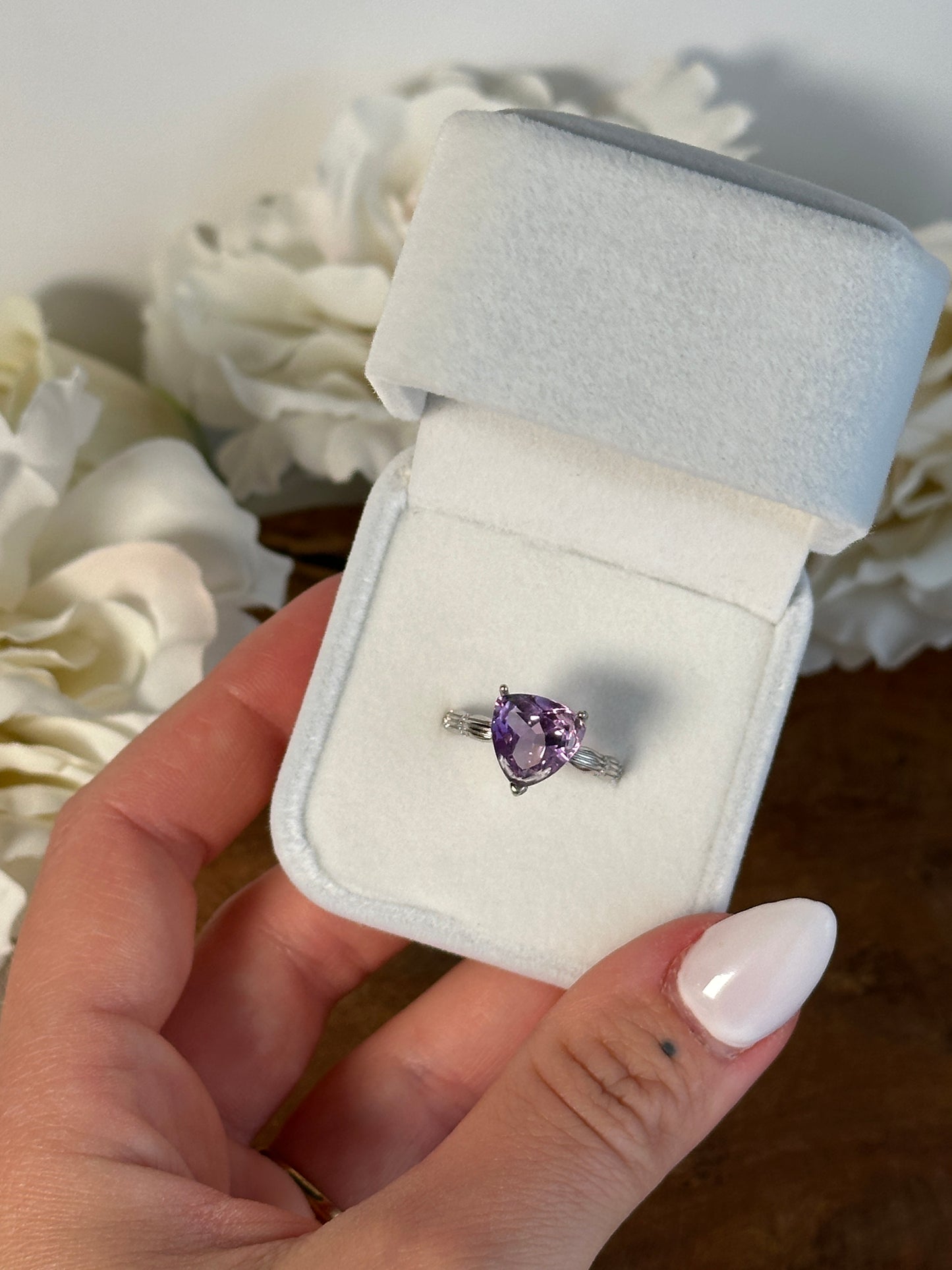 925 Silber größenverstellbarer Amethyst Ring iX34