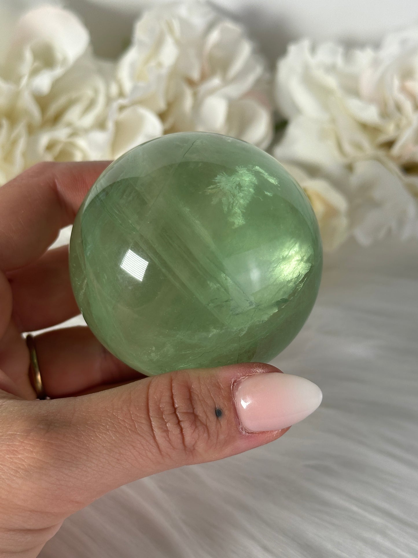 Grüne Fluorit Kugel F48