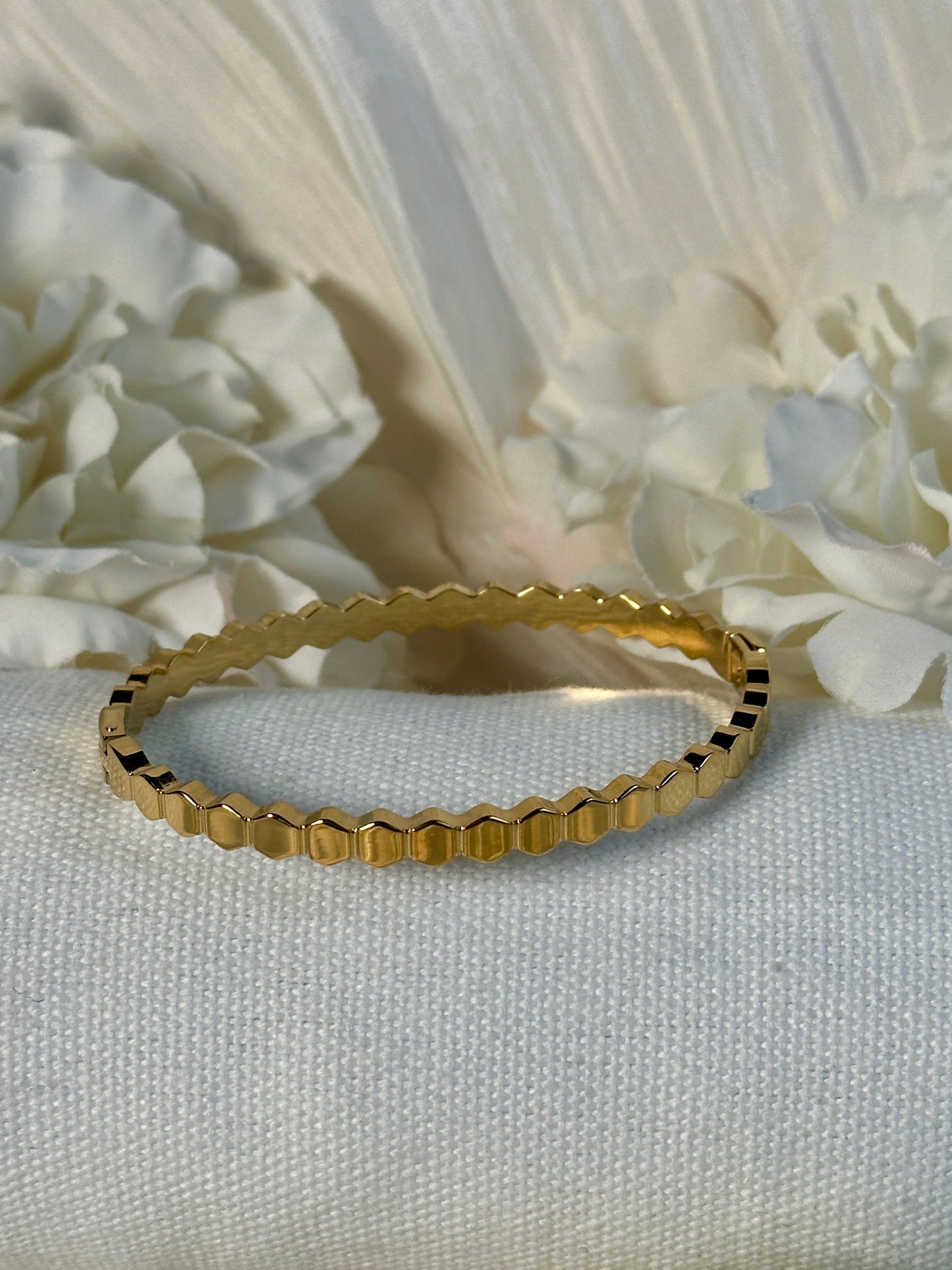 Gold Armreif MI29
