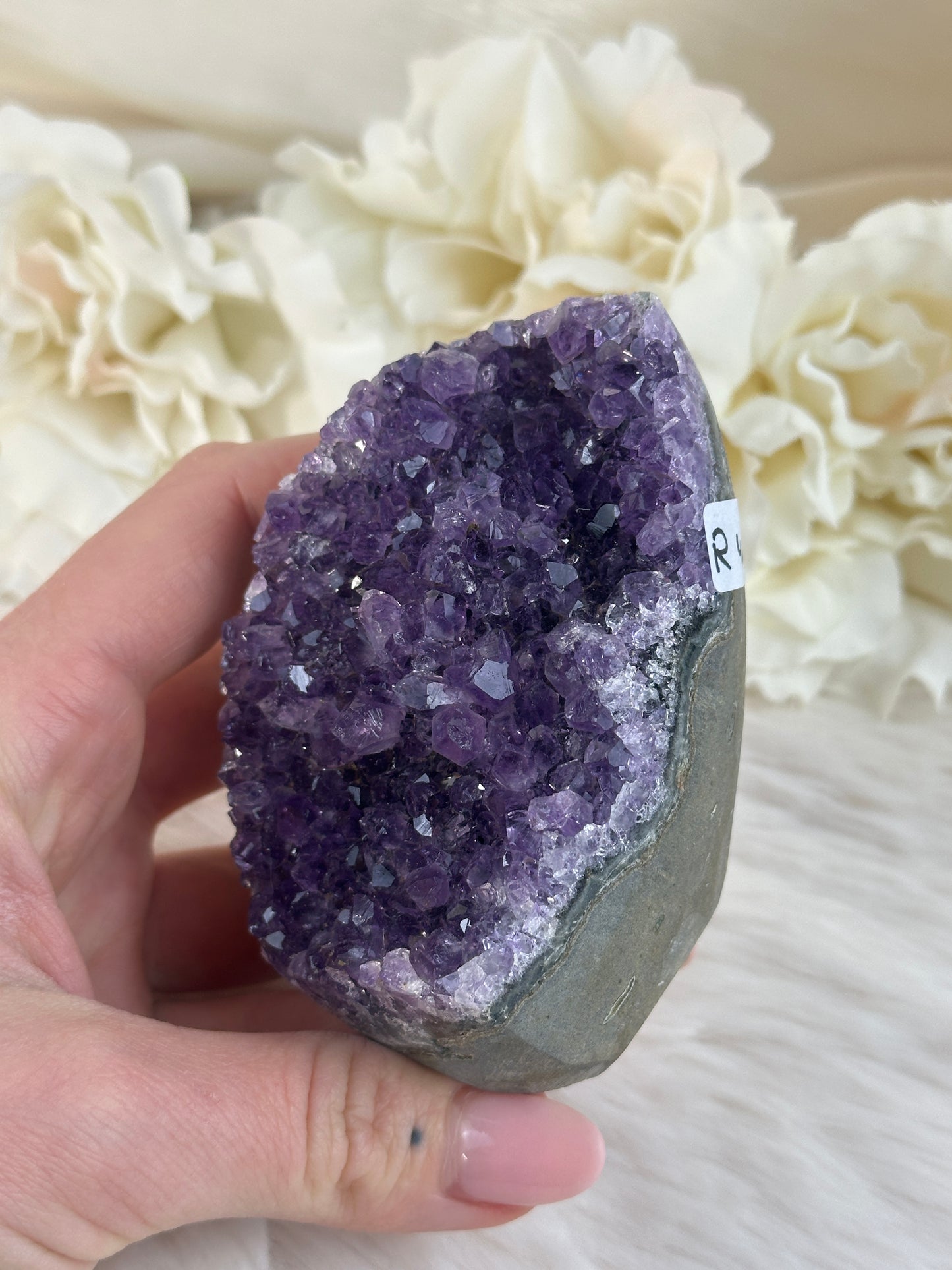 Amethyst Cluster R46