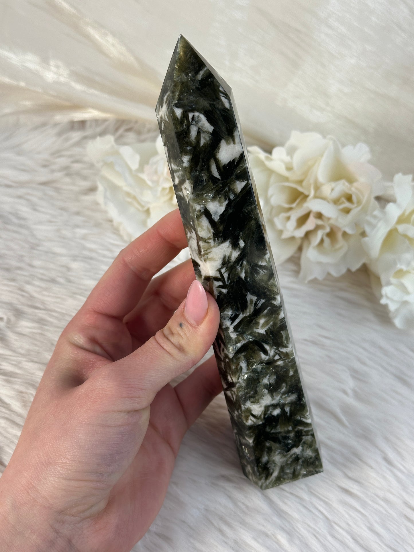 Grüner Gem Lepidolith in Quarz Turm XV61