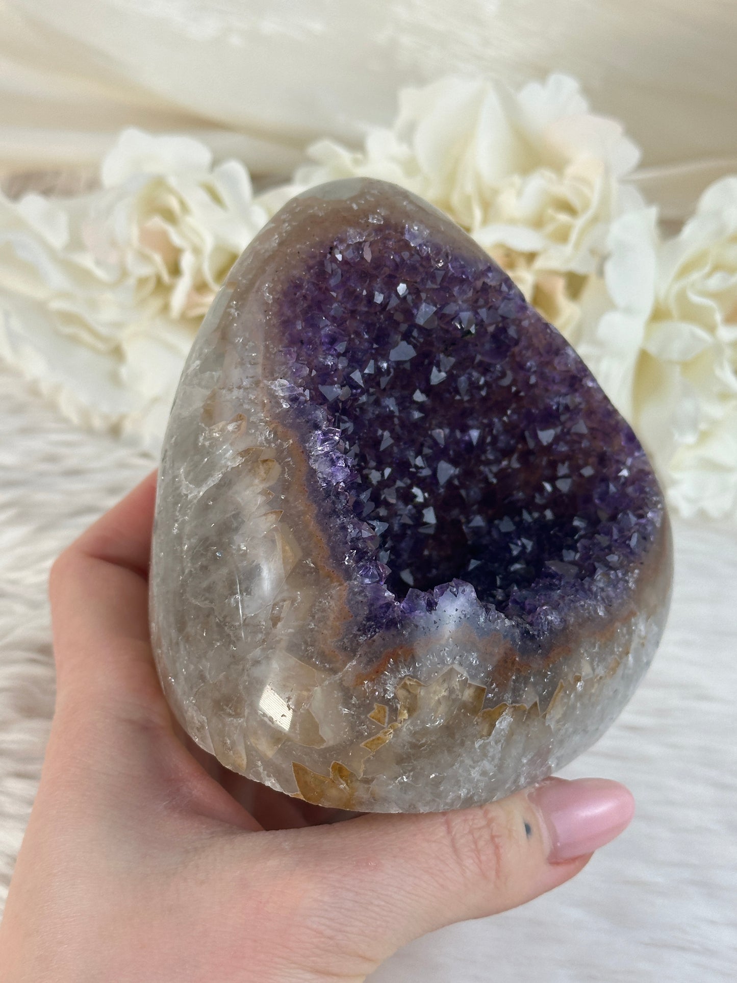 Amethyst Cluster B136