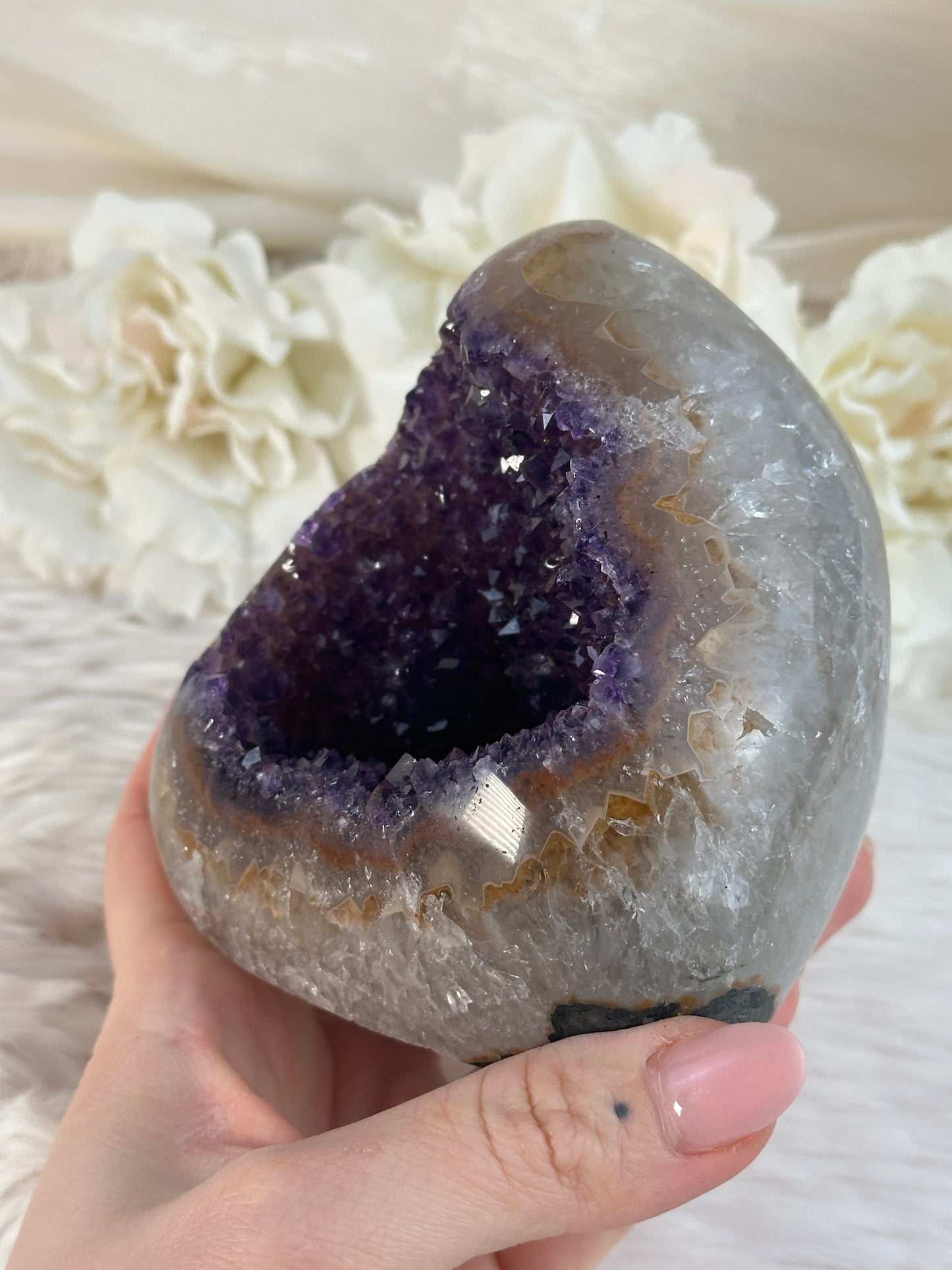 Amethyst Cluster B136