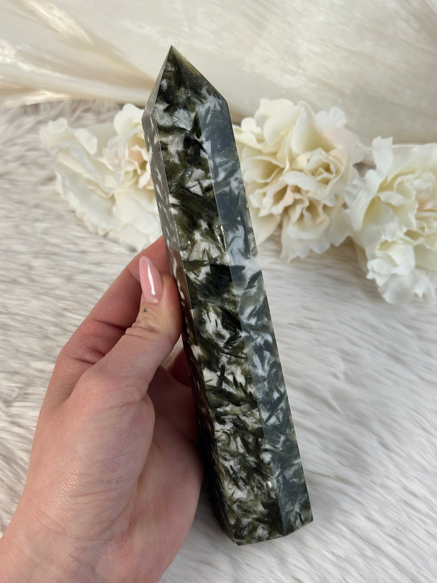 Grüner Gem Lepidolith in Quarz Turm XV61