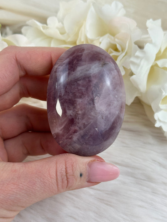 HQ Lavendel Rosenquarz Handsteine O31,5