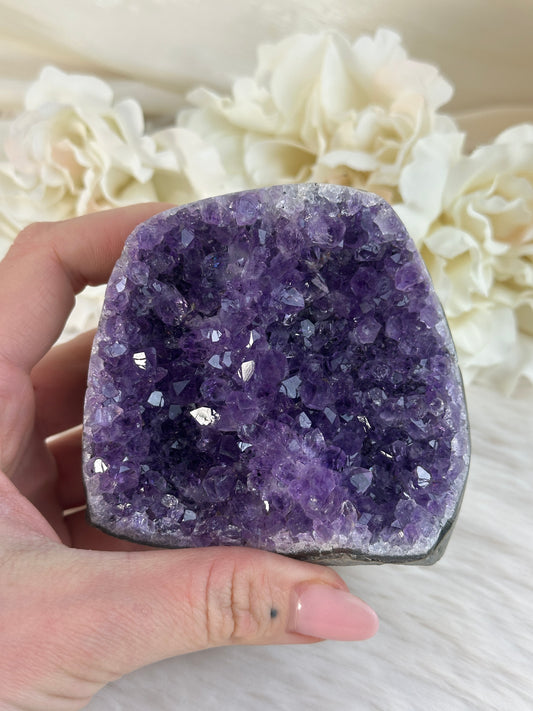 Amethyst Cluster O59