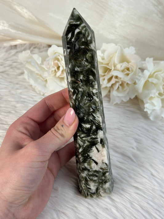 B Ware Grüner Gem Lepidolith in Quarz Turm GB54
