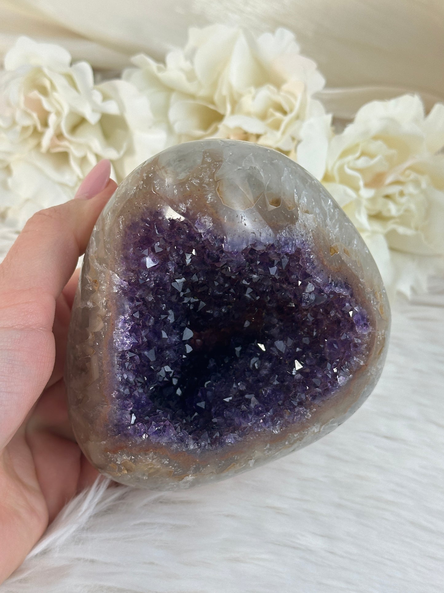 Amethyst Cluster B136