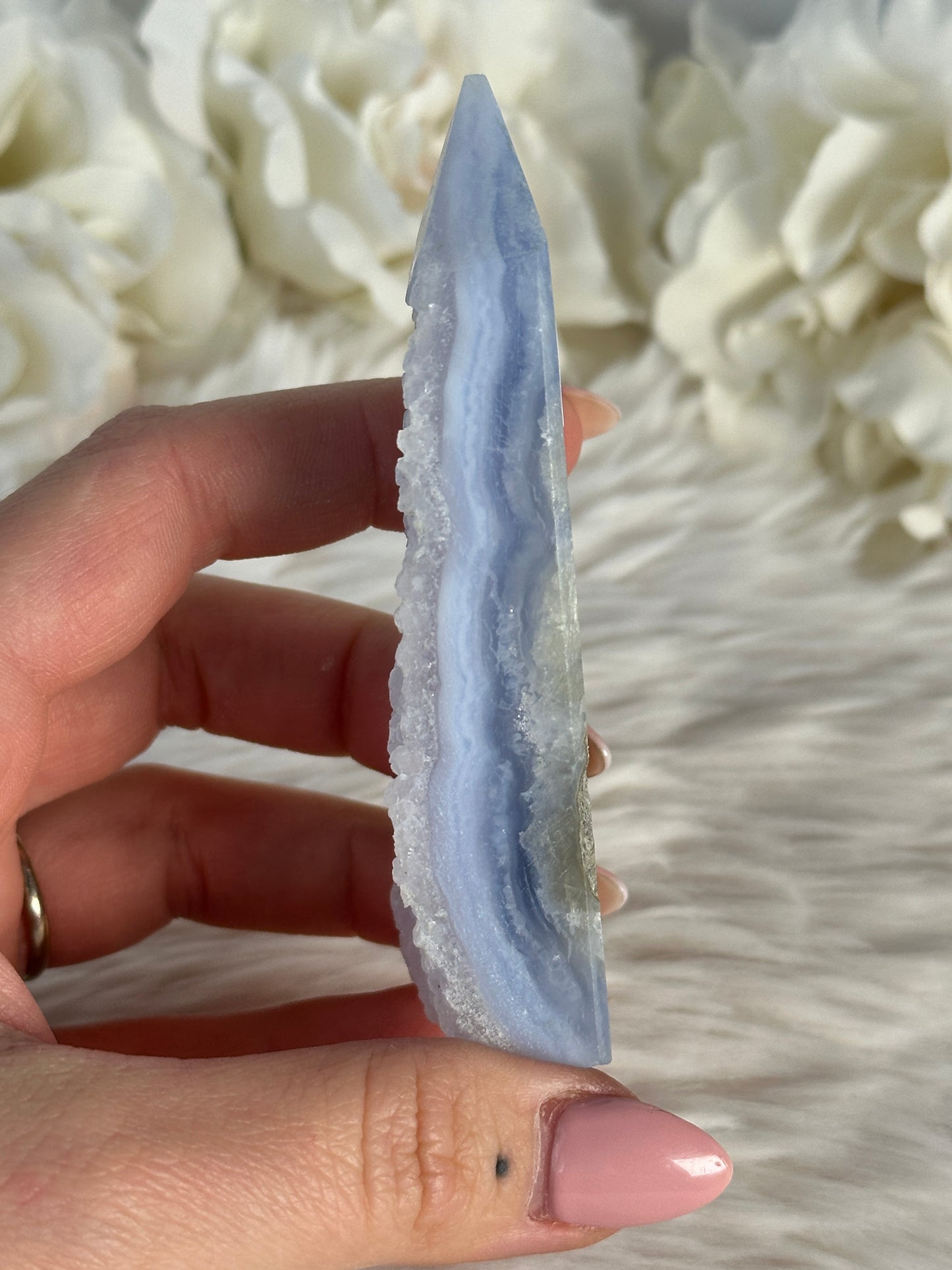 B-Ware Druzy Chalcedon Turm J28,1