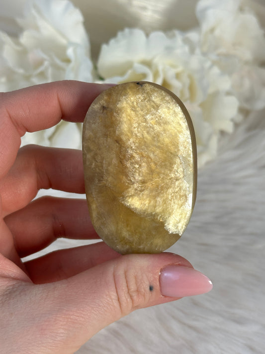 Gelber Gem Lepidolith Handstein LU19