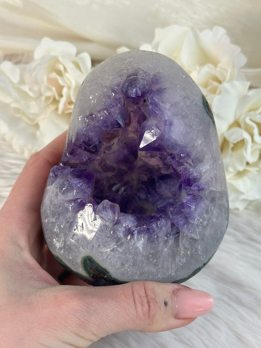 Amethyst Cluster M99
